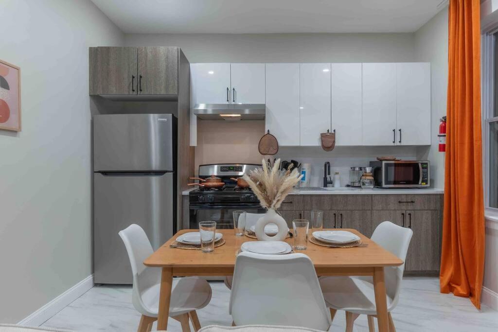 纽瓦克Pumpkin Premise By Airport, 5 Beds, Sleeps 8, Book 7 Days, Get 20 Percent Off公寓 外观 照片